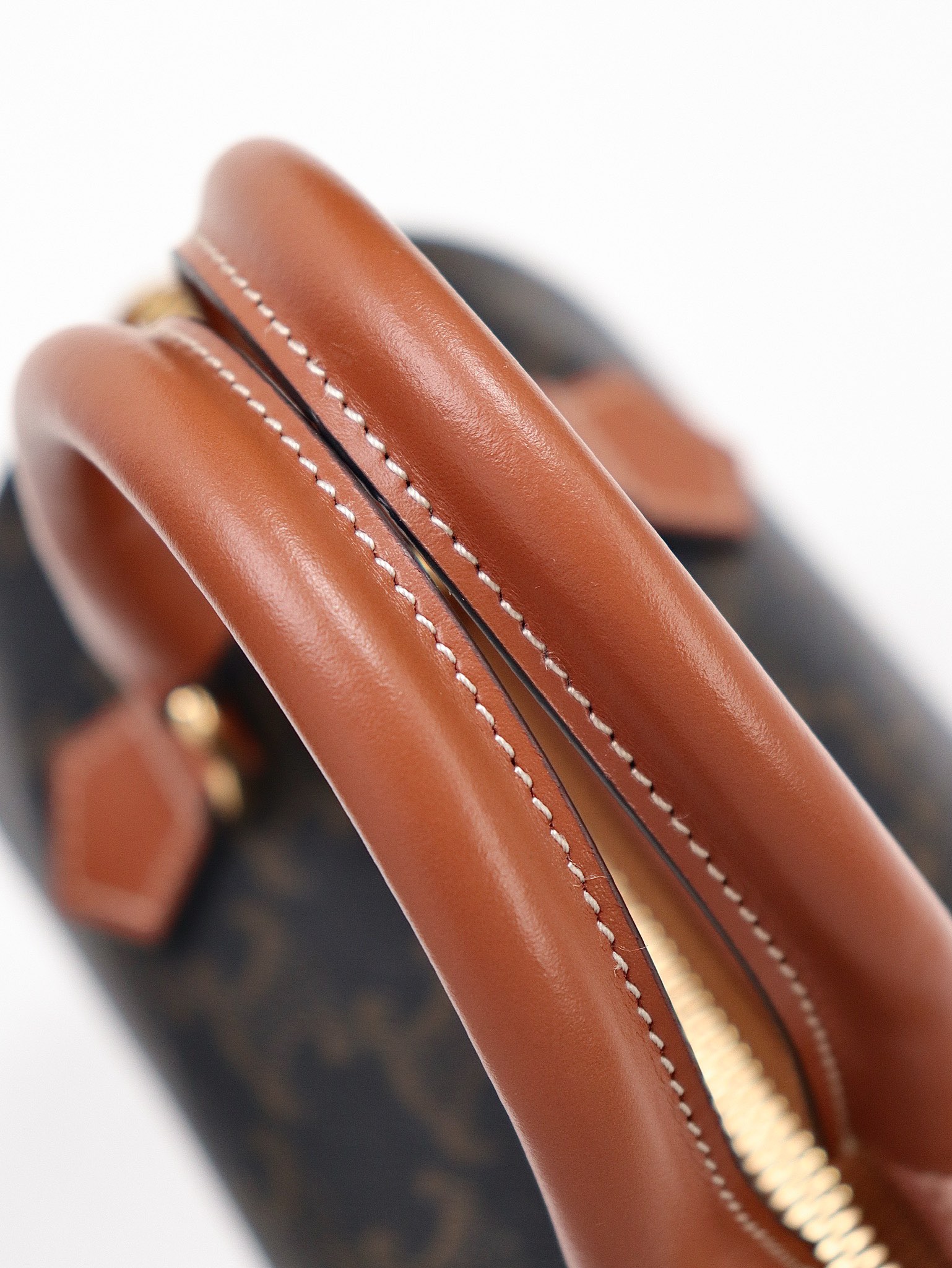 835ebc2f917b89a1410ab1ecdaec2f21_1744019813_9319.jpg 835ebc2f917b89a1410ab1ecdaec2f21_1744019813_9319.jpg