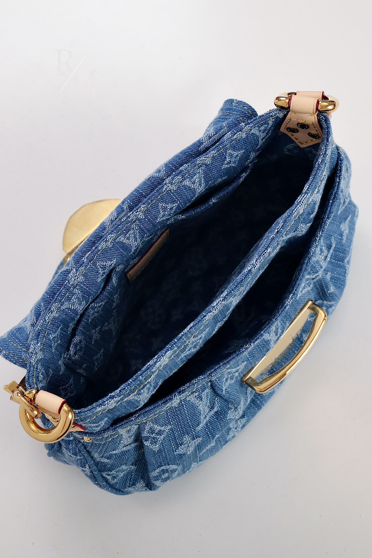 f48f1760edb31e76fd64bee0379ceb1a_1745391953_4982.jpg f48f1760edb31e76fd64bee0379ceb1a_1745391953_4982.jpg