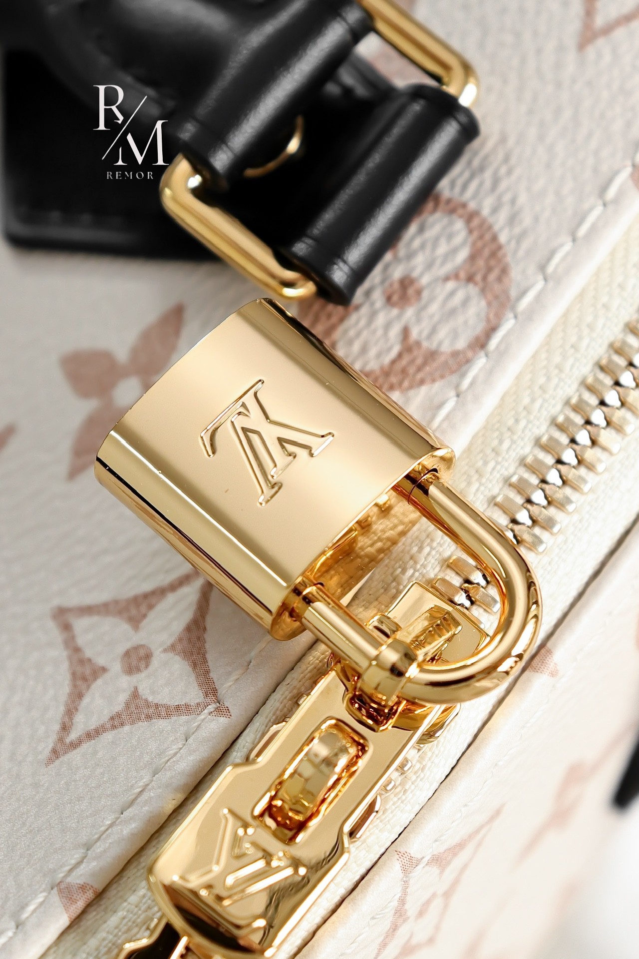 945c85c03fac8846d56368959ef86f7f_1746086805_0379.jpg 945c85c03fac8846d56368959ef86f7f_1746086805_0379.jpg