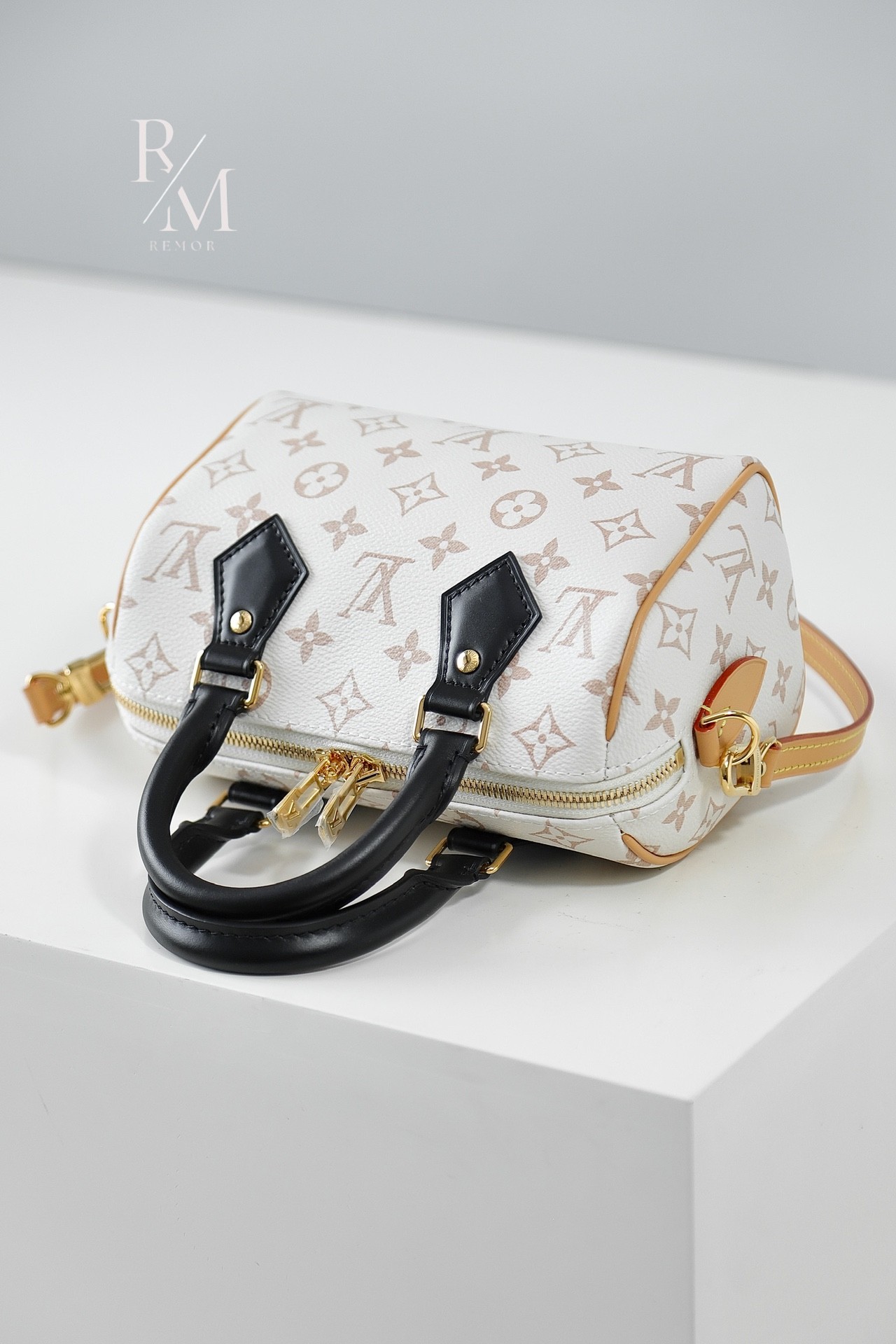 efbac4f026a0238b967871984b670e0c_1746086762_5778.jpg efbac4f026a0238b967871984b670e0c_1746086762_5778.jpg