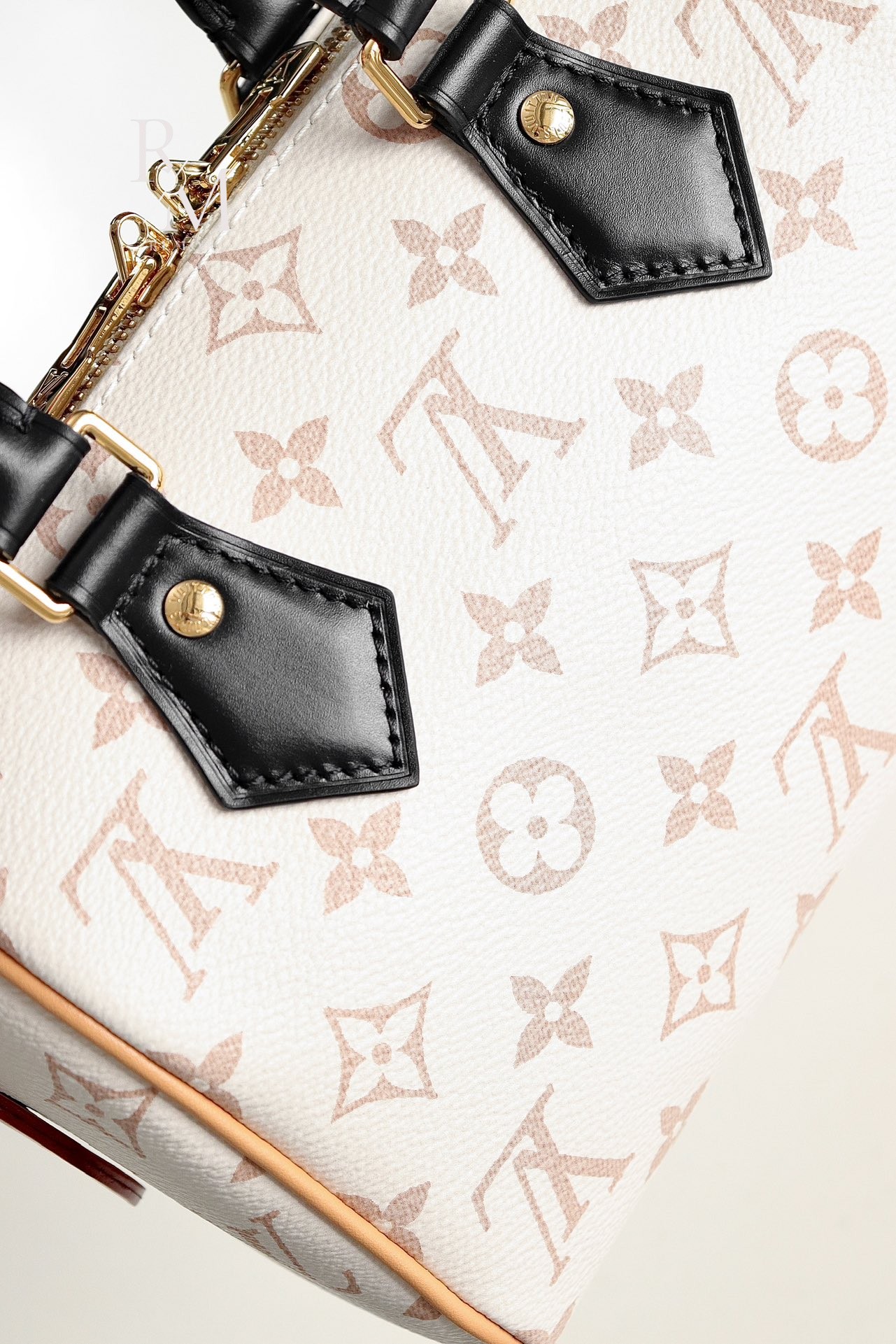 efbac4f026a0238b967871984b670e0c_1746086787_8948.jpg efbac4f026a0238b967871984b670e0c_1746086787_8948.jpg