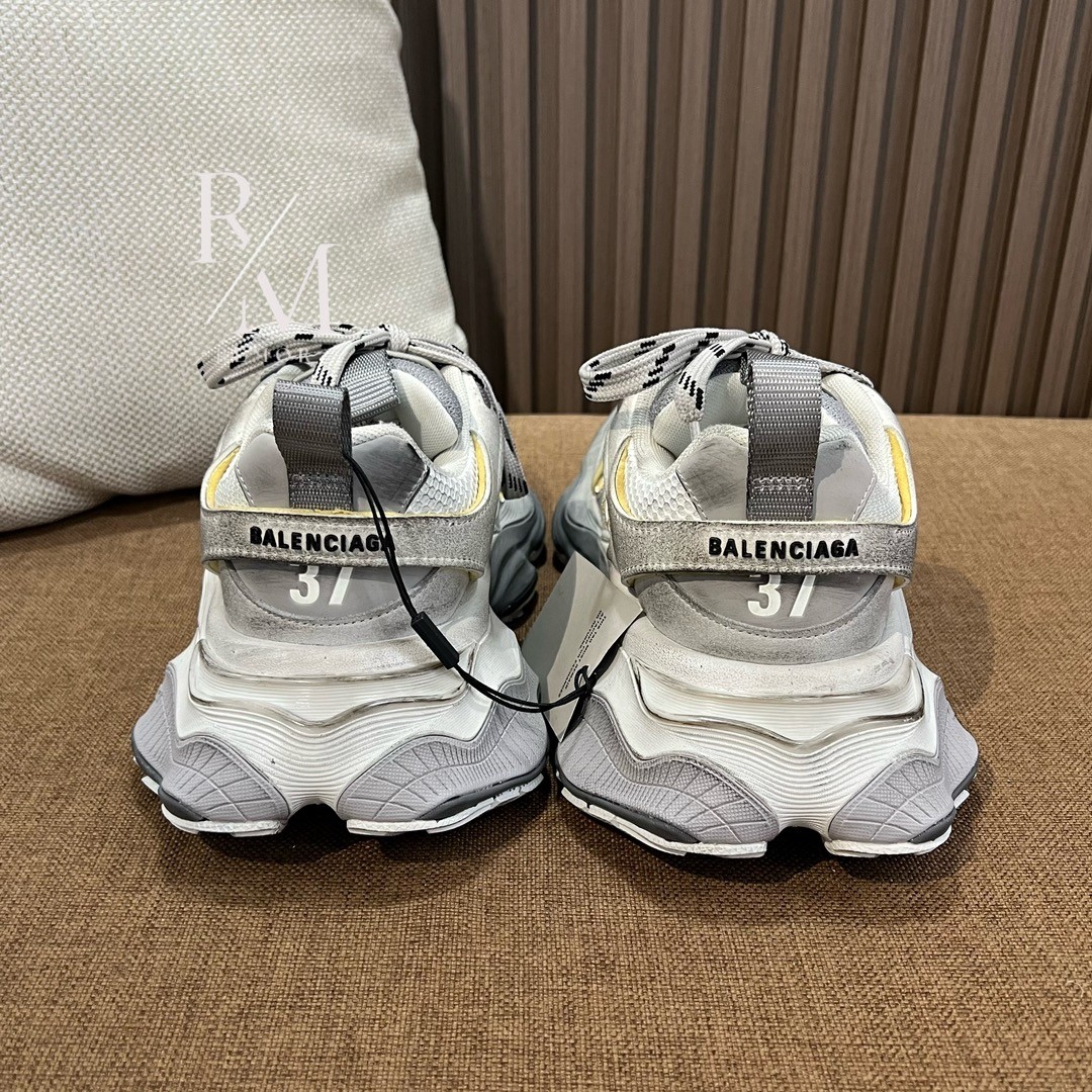 f015070650b5b0ea60224b93822d8be8_1747819102_7249.jpg f015070650b5b0ea60224b93822d8be8_1747819102_7249.jpg