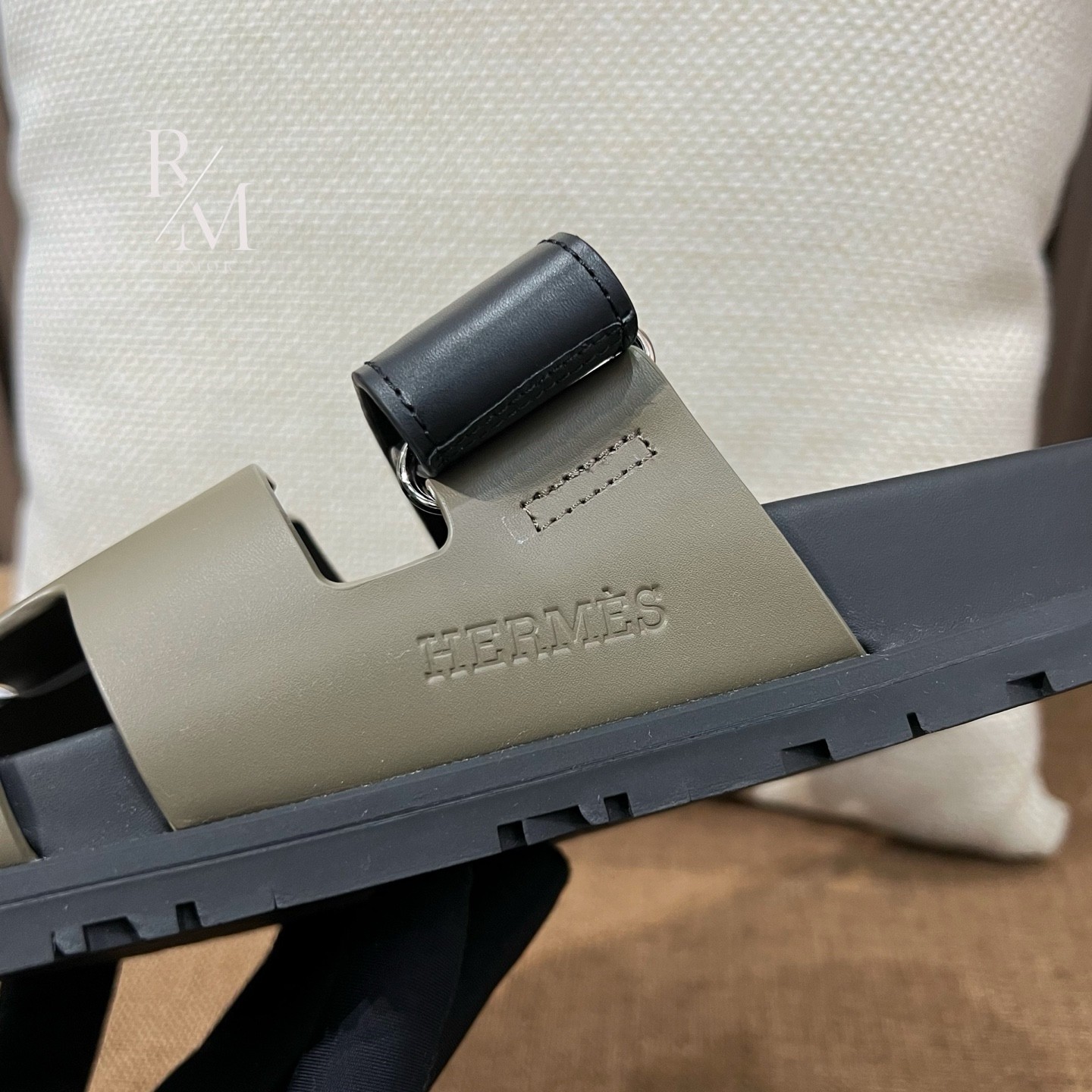 4bc69b6f94c77e1dd3eced36c62f023b_1750230669_258.jpg 4bc69b6f94c77e1dd3eced36c62f023b_1750230669_258.jpg