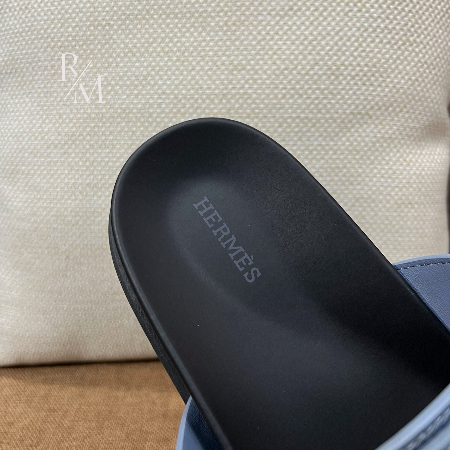 4bc69b6f94c77e1dd3eced36c62f023b_1750230743_3302.jpg 4bc69b6f94c77e1dd3eced36c62f023b_1750230743_3302.jpg