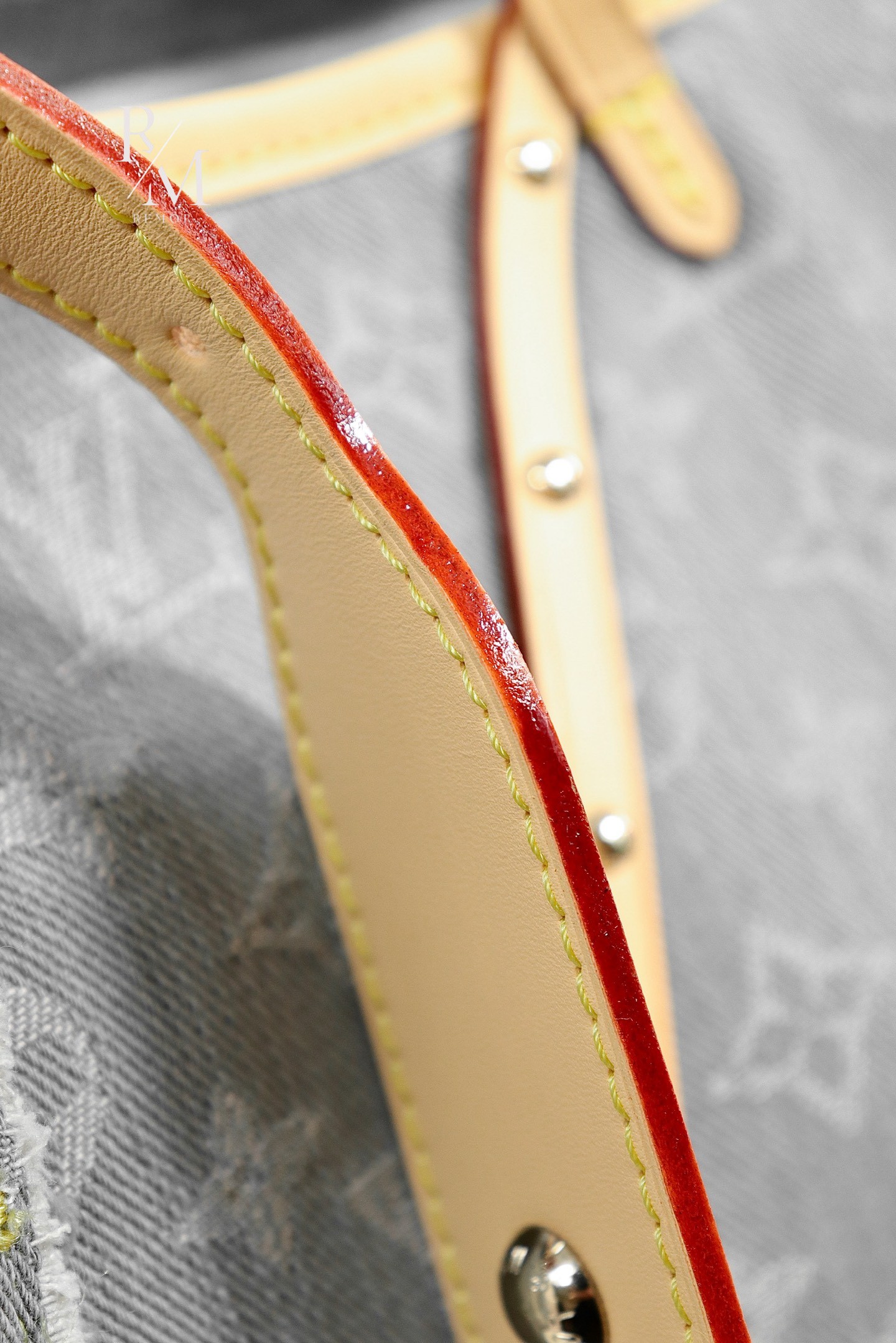 9b7f1616d4063a51bf099cc618c9c6f3_1751869706_7729.jpg 9b7f1616d4063a51bf099cc618c9c6f3_1751869706_7729.jpg