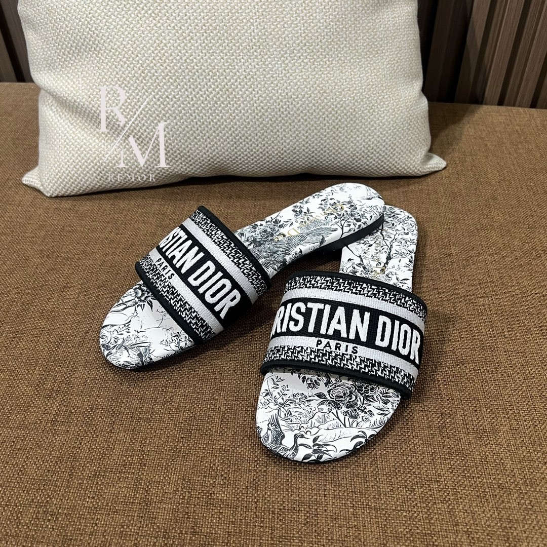 ac2711733932872b09529ec1a9d36ce9_1751528463_3988.jpg ac2711733932872b09529ec1a9d36ce9_1751528463_3988.jpg