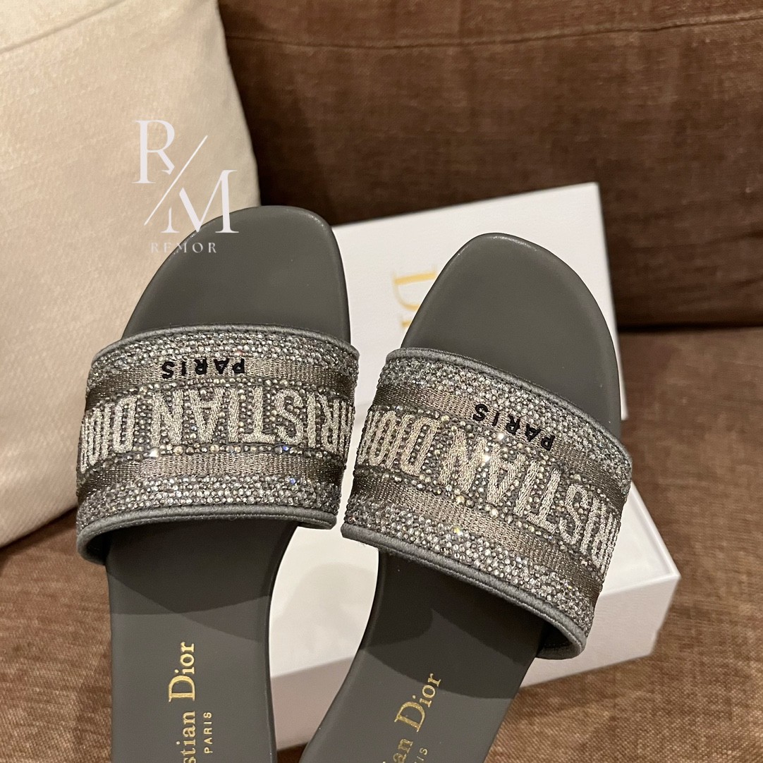 b998dfc832a94bcf6a6a49095a7a7ebe_1751443134_2819.jpg b998dfc832a94bcf6a6a49095a7a7ebe_1751443134_2819.jpg