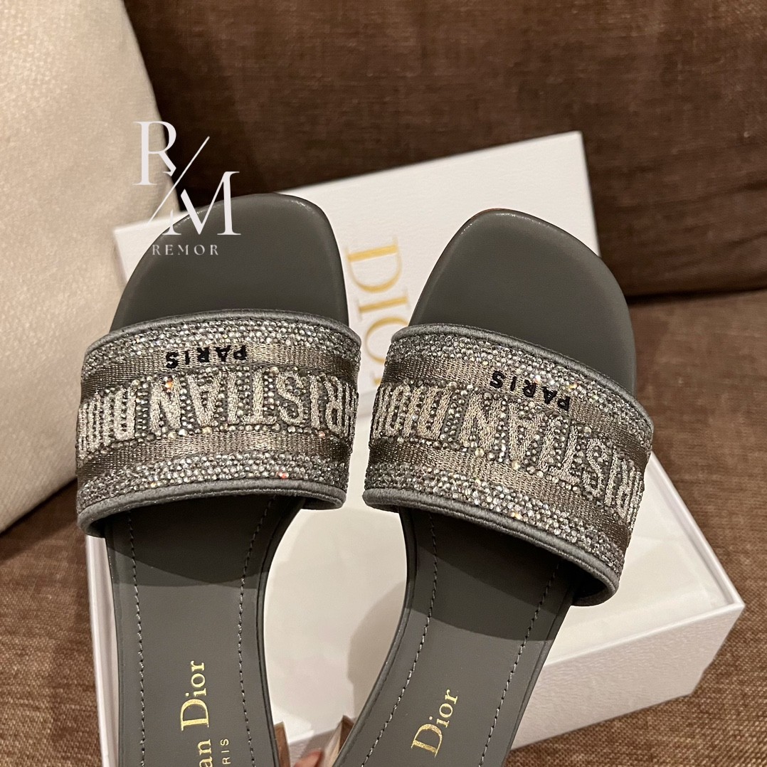 b998dfc832a94bcf6a6a49095a7a7ebe_1751443247_3107.jpg b998dfc832a94bcf6a6a49095a7a7ebe_1751443247_3107.jpg