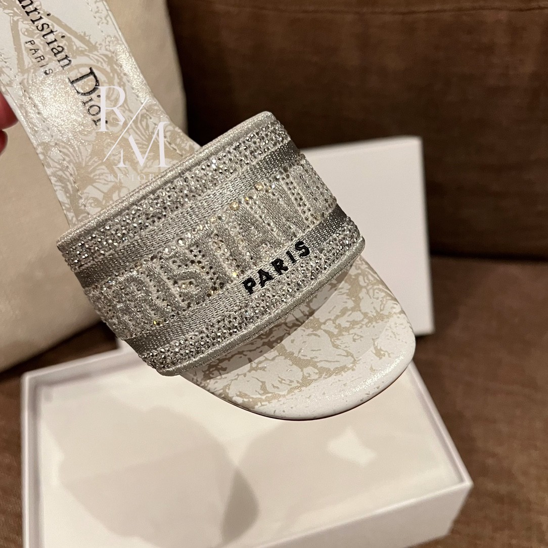 f490741e2322742f58ce8b91ce4d8d6e_1751445912_9632.jpg f490741e2322742f58ce8b91ce4d8d6e_1751445912_9632.jpg