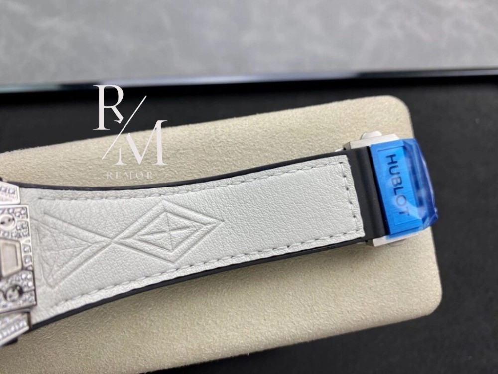 21817cd23a4125f141283c773d307c93_1757659812_0995.png 21817cd23a4125f141283c773d307c93_1757659812_0995.png