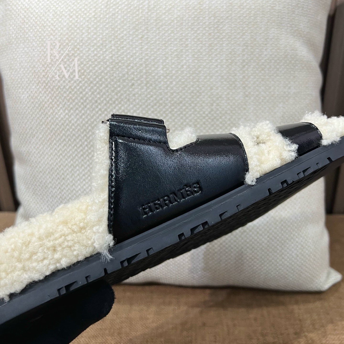 b50349826e8dc4df4683f8d2243461e4_1758522357_7215.jpg b50349826e8dc4df4683f8d2243461e4_1758522357_7215.jpg