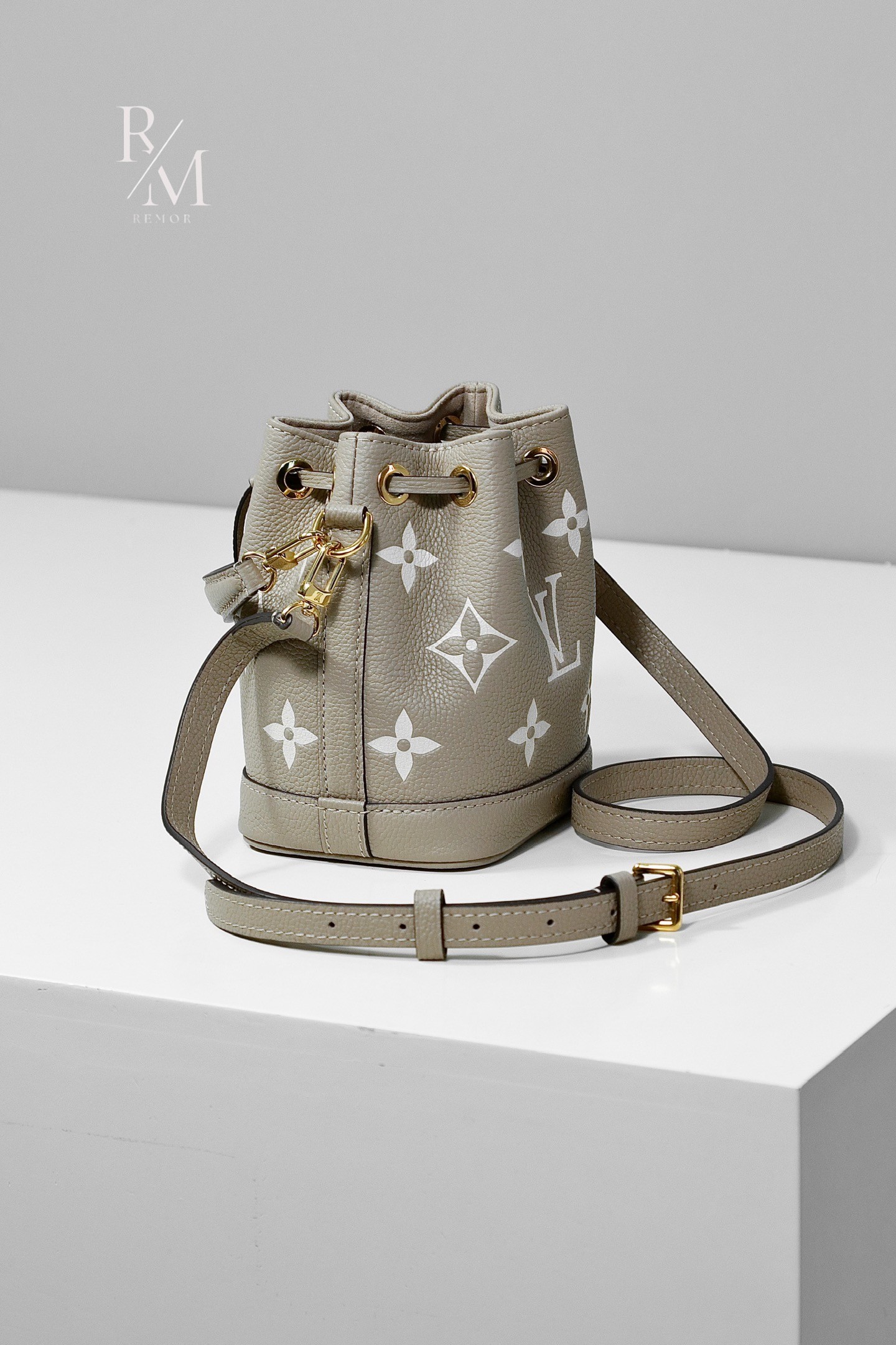 fcb62cb87fb514f6f10a9e5b87a21fea_1762752894_1842.jpg fcb62cb87fb514f6f10a9e5b87a21fea_1762752894_1842.jpg