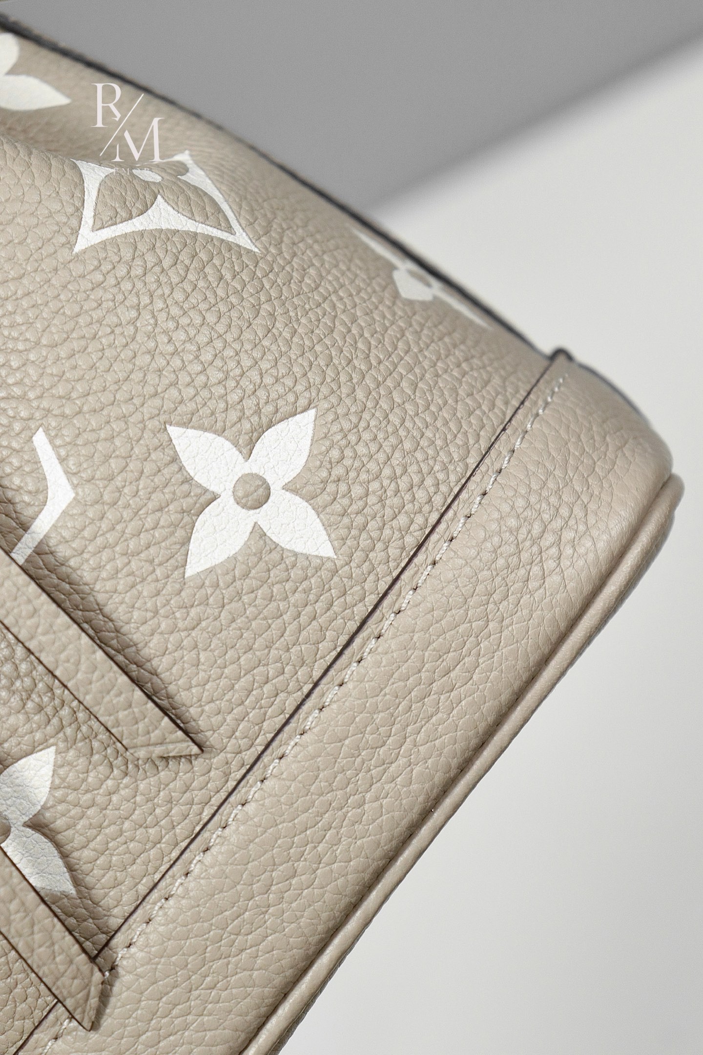 fcb62cb87fb514f6f10a9e5b87a21fea_1762752905_9258.jpg fcb62cb87fb514f6f10a9e5b87a21fea_1762752905_9258.jpg