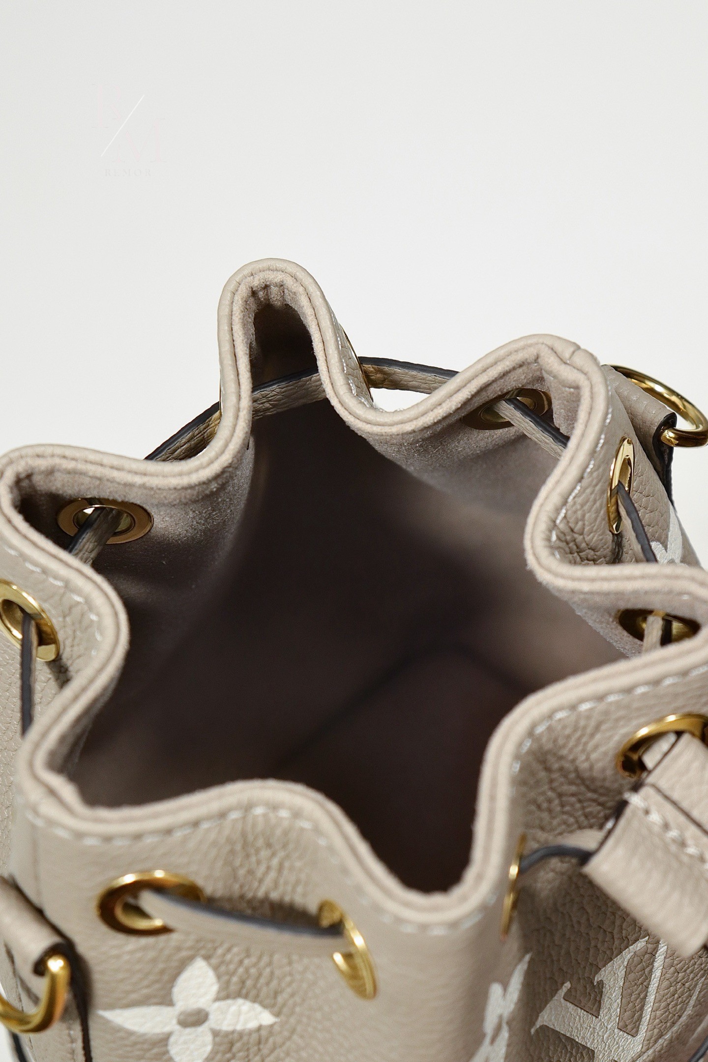 fcb62cb87fb514f6f10a9e5b87a21fea_1762752913_3307.jpg fcb62cb87fb514f6f10a9e5b87a21fea_1762752913_3307.jpg