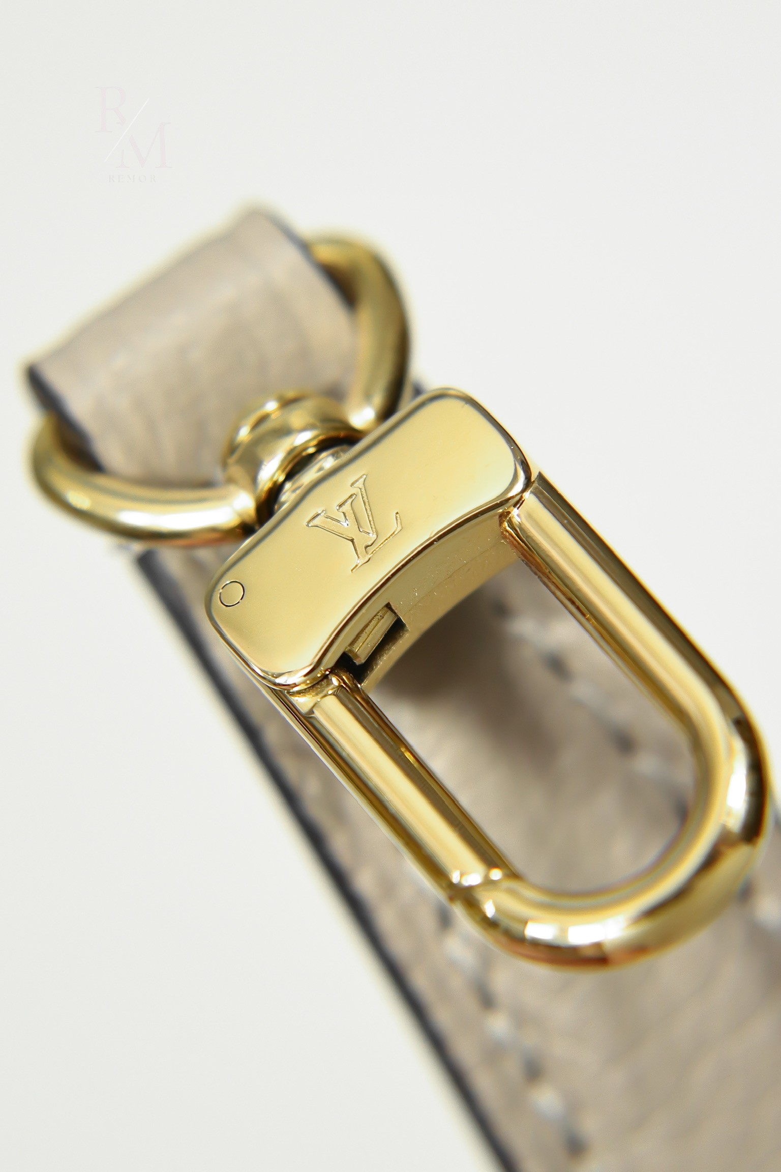 fcb62cb87fb514f6f10a9e5b87a21fea_1762752924_0702.jpg fcb62cb87fb514f6f10a9e5b87a21fea_1762752924_0702.jpg