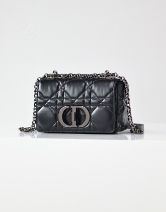 디올 카로백 스몰 까나쥬 램스킨