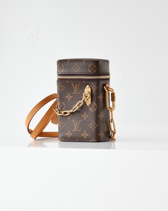 루이비통 버질 아블로 폰박스백