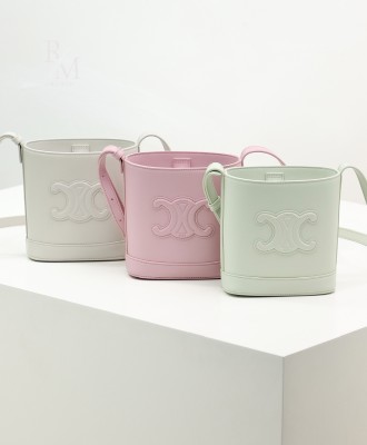 셀린느 퀴르 트리옹프 미니 버킷백