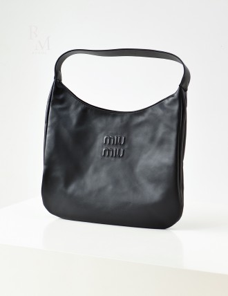 미우미우 가죽 숄더백