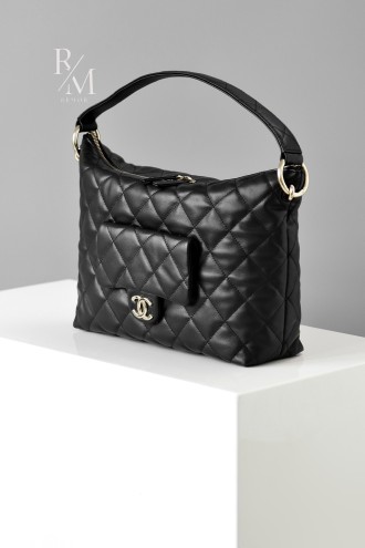 샤넬 맥시 호보 백