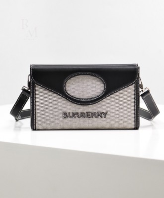 버버리 캔버스 레더 폴드오버 포켓 백