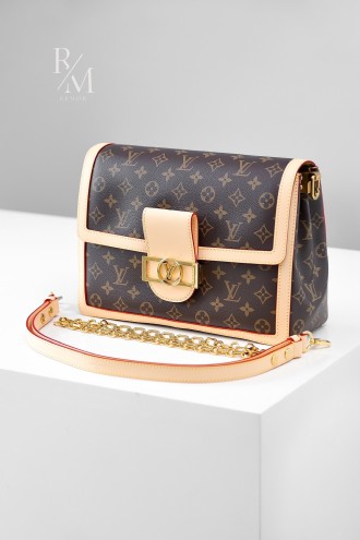 도핀 소프트 모노그램 핸드백