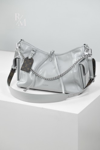 루이비통 캐리올 카고 바이브 PM LV 바이브