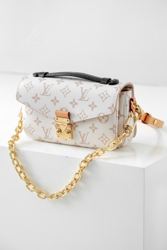 루이비통 포쉐트 메티스 이스트 웨스트 모노그램