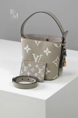 루이비통 올 인 BB 바이 컬러 모노그램 앙프렝뜨 가죽 핸드백