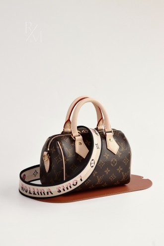 루이비통 스피디 반둘리에 20 모노그램