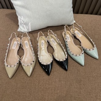 발렌티노 락스터드 슬링백 플랫