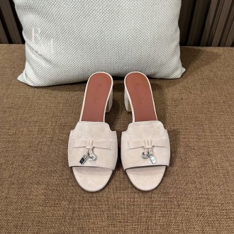 로로피아나 썸머 참 샌들 5.5cm