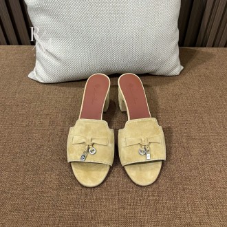 로로피아나 썸머 참 샌들 5.5cm