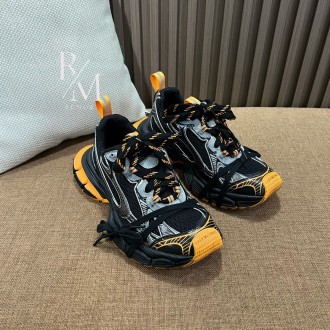 발렌시아가 3XL 스니커즈