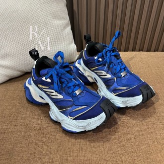 발렌시아가 카고 스니커즈