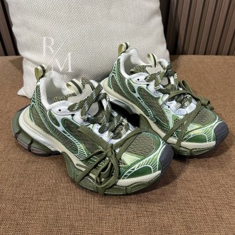 발렌시아가 3XL 스니커즈