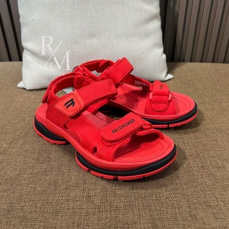 발렌시아가 투어리스트 샌들