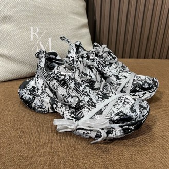 발렌시아가 3XL 스니커즈