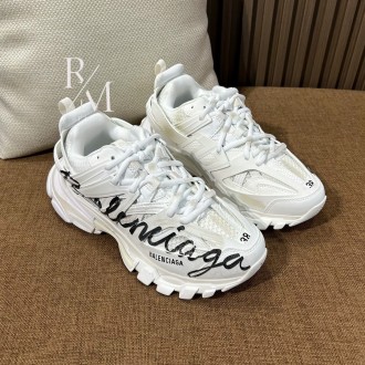 발렌시아가 트랙 1.0 스니커즈