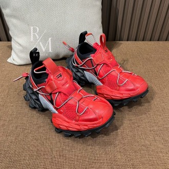 발렌시아가 하이크 스니커즈