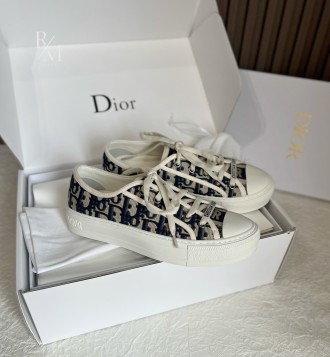 디올 워크앤디올 스니커즈