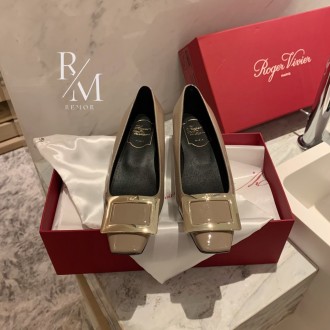 로저비비에 벨 비비에 메탈 버클 발레리나 플랫