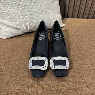 로저비비에 벨 비비에 버클 펌프스 4.5cm