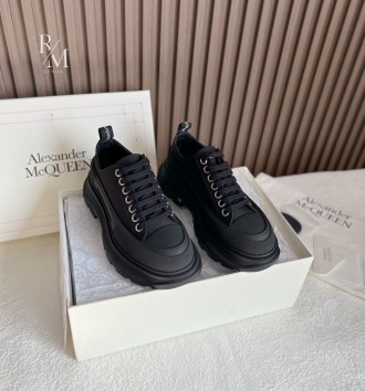 알렉산더 맥퀸 트레드 슬릭 레이스업