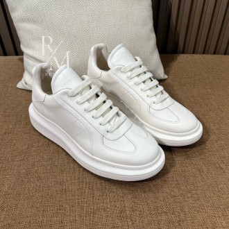 알렉산더 맥퀸 오버사이즈 레더 스니커즈