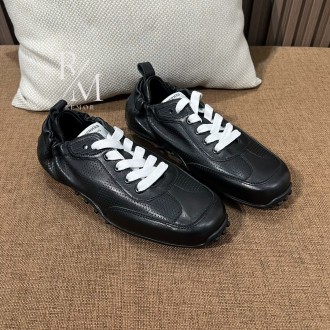 에르메스 인 스니커즈