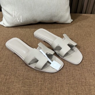 에르메스 오란 샌들