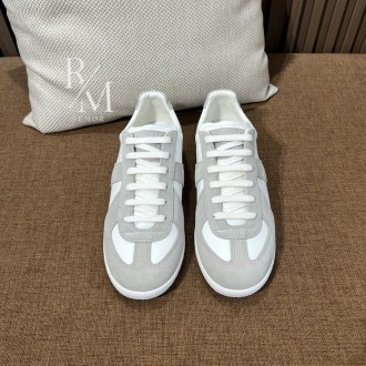 메종 마르지엘라 스니커즈