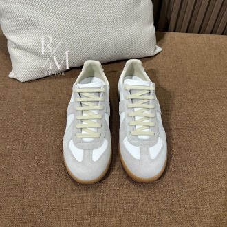 메종 마르지엘라 스니커즈