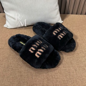 미우미우 시어링 슬리퍼